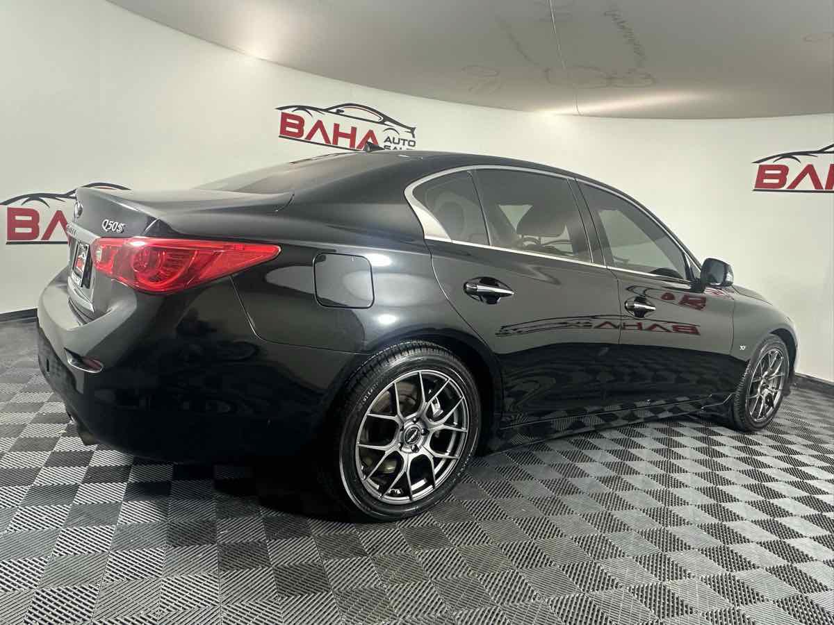 Used 2015 INFINITI Q50 AWD w/ Navigation Package image 9
