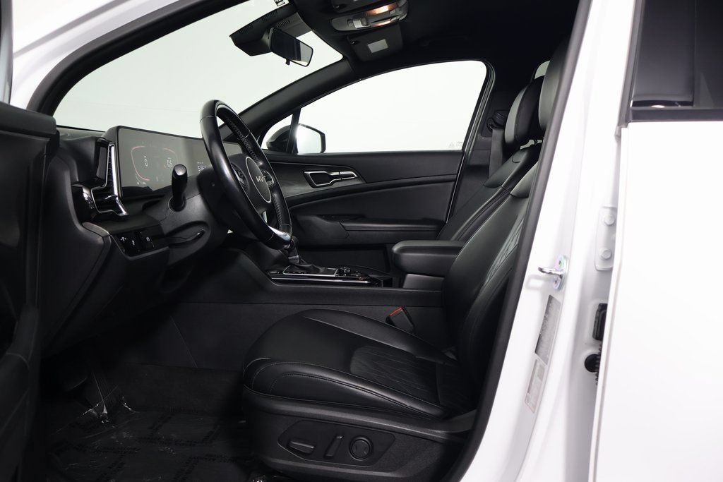 Used 2023 Kia Sportage X-Line AWD/4WD image 10