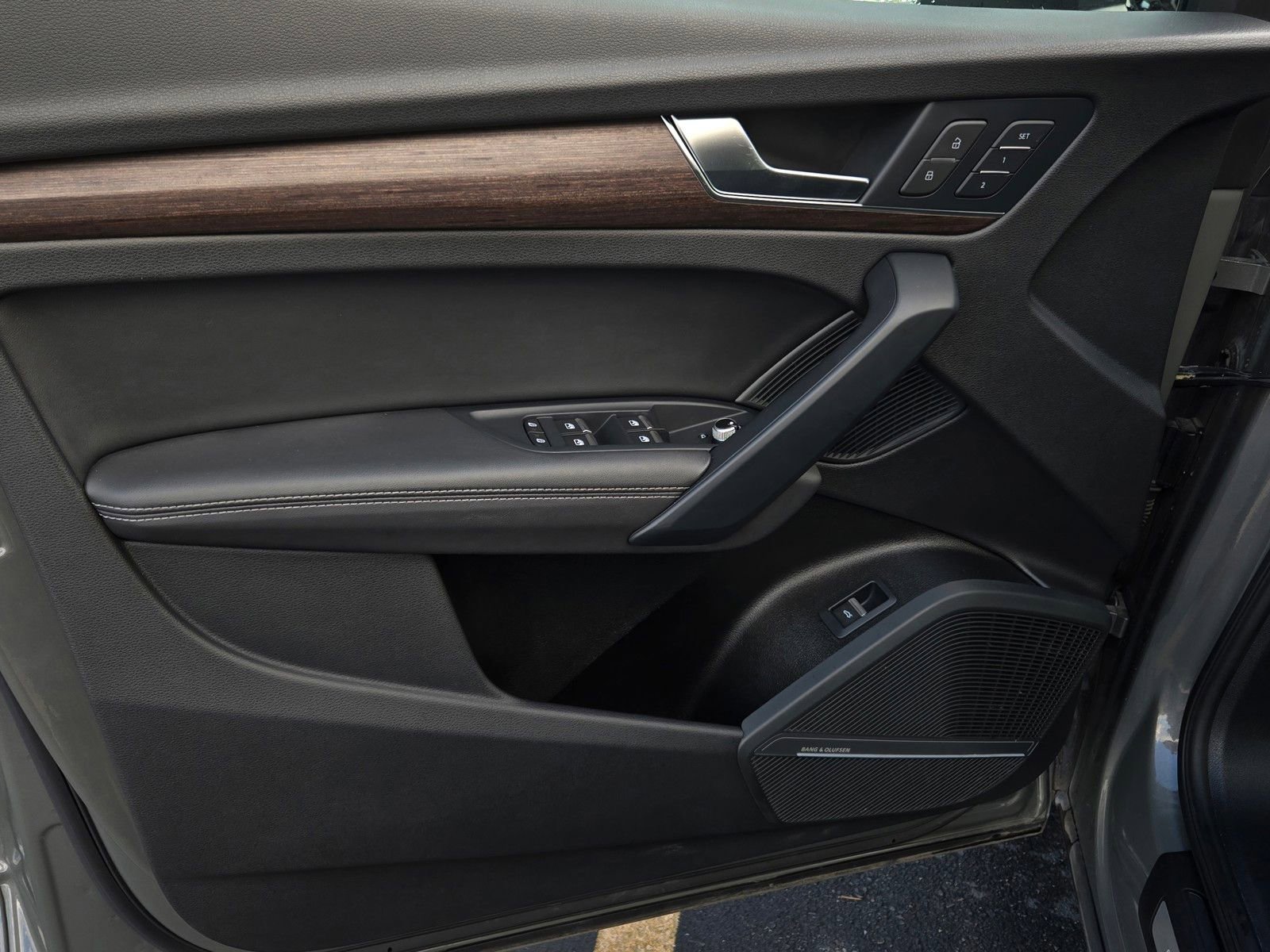 Used 2024 Audi Q5 2.0T Premium Plus image 9