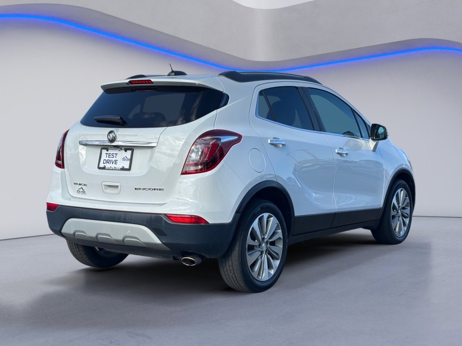 Used 2017 Buick Encore Essence image 10