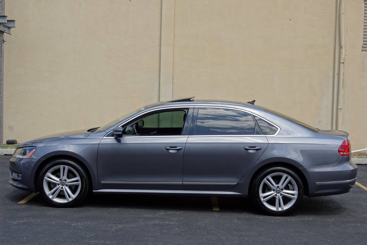 Used 2013 Volkswagen Passat TDI SEL Premium image 12