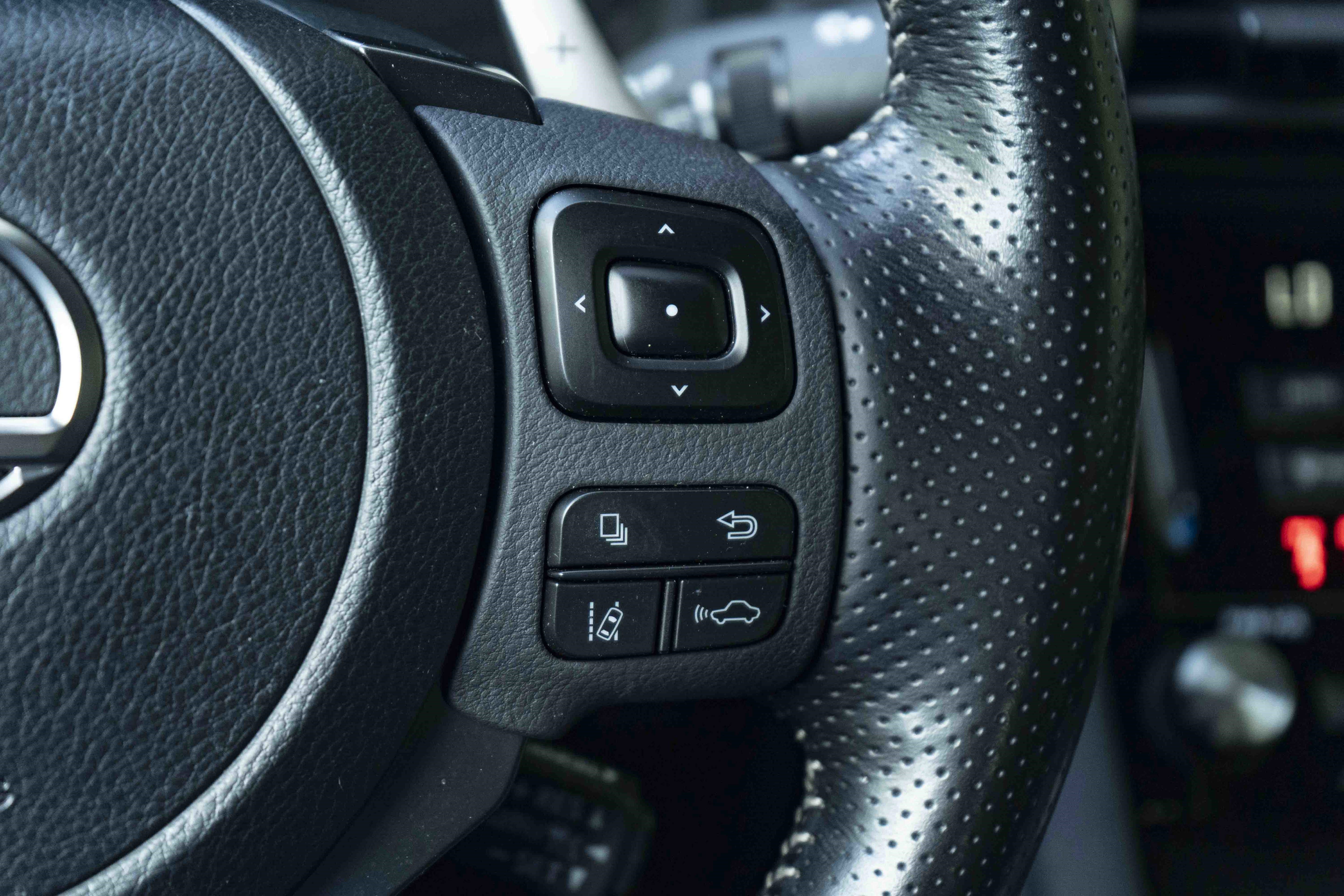 Used 2021 Lexus IS 350 F Sport w/ Navigation Package RWD image 22