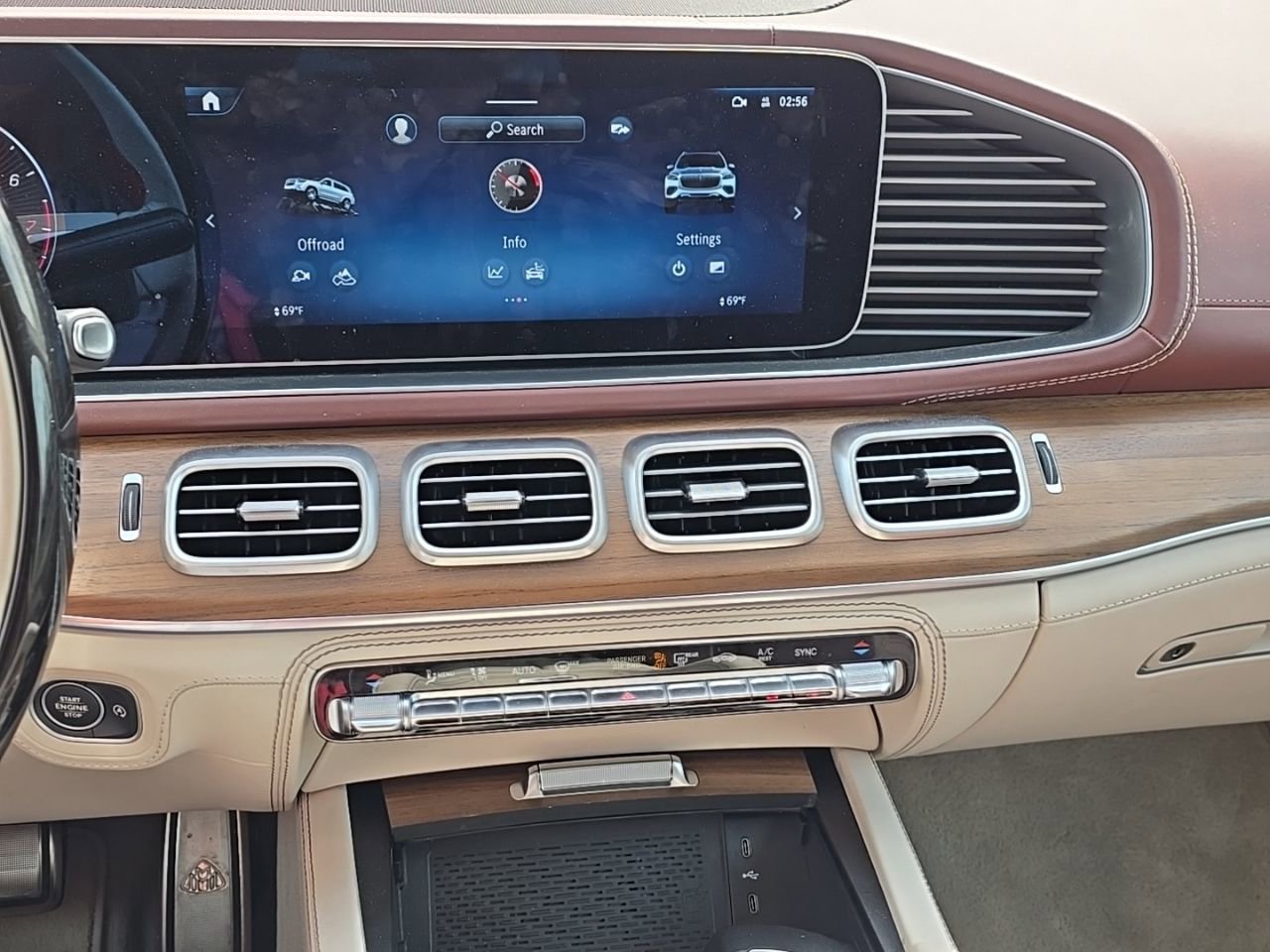 Used 2025 Mercedes-Benz Maybach GLS 600 4MATIC image 15