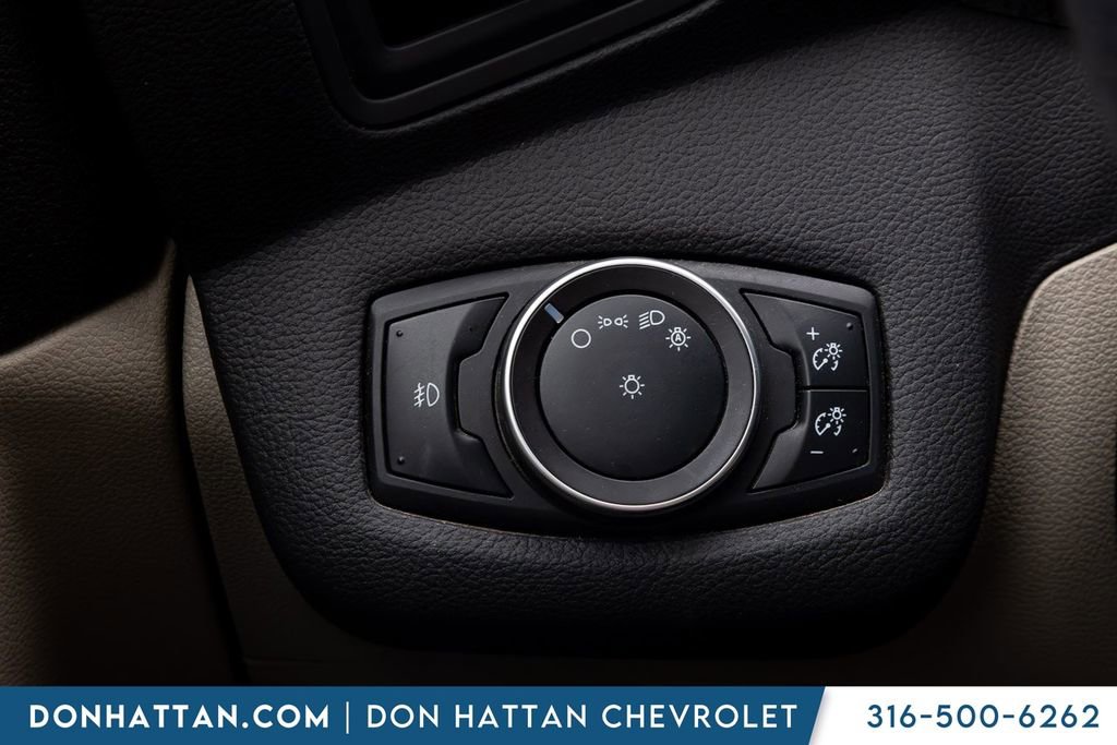 Used 2015 Ford Escape SE w/ Equipment Group 201A FWD image 10