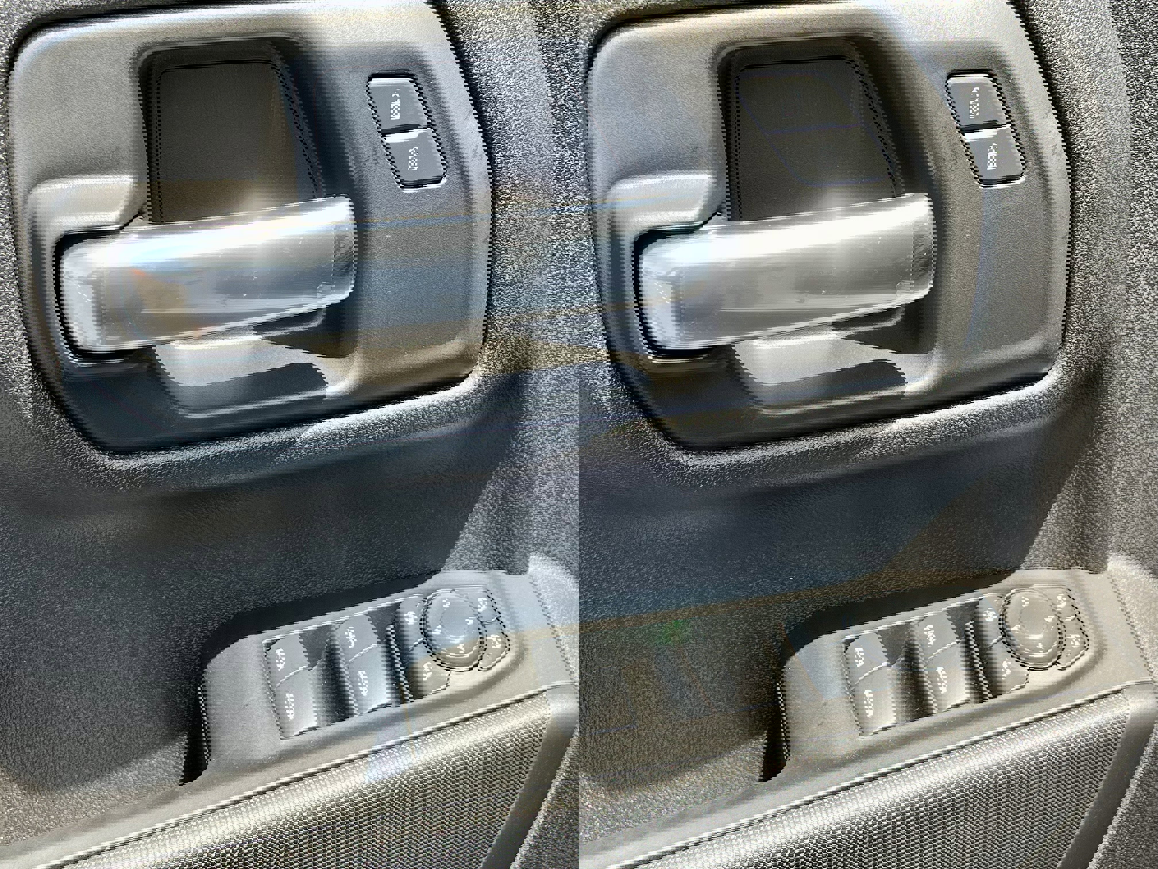 New 2025 GMC Sierra 2500 Pro w/ Convenience Package image 9