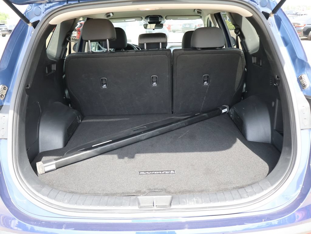 Used 2023 Hyundai Santa Fe SE FWD image 17