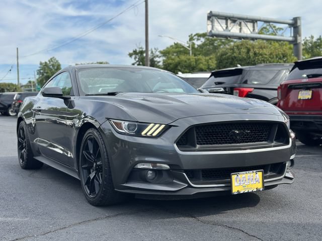 Certified 2017 Ford Mustang GT w/ Black Accent Package RWD image 39