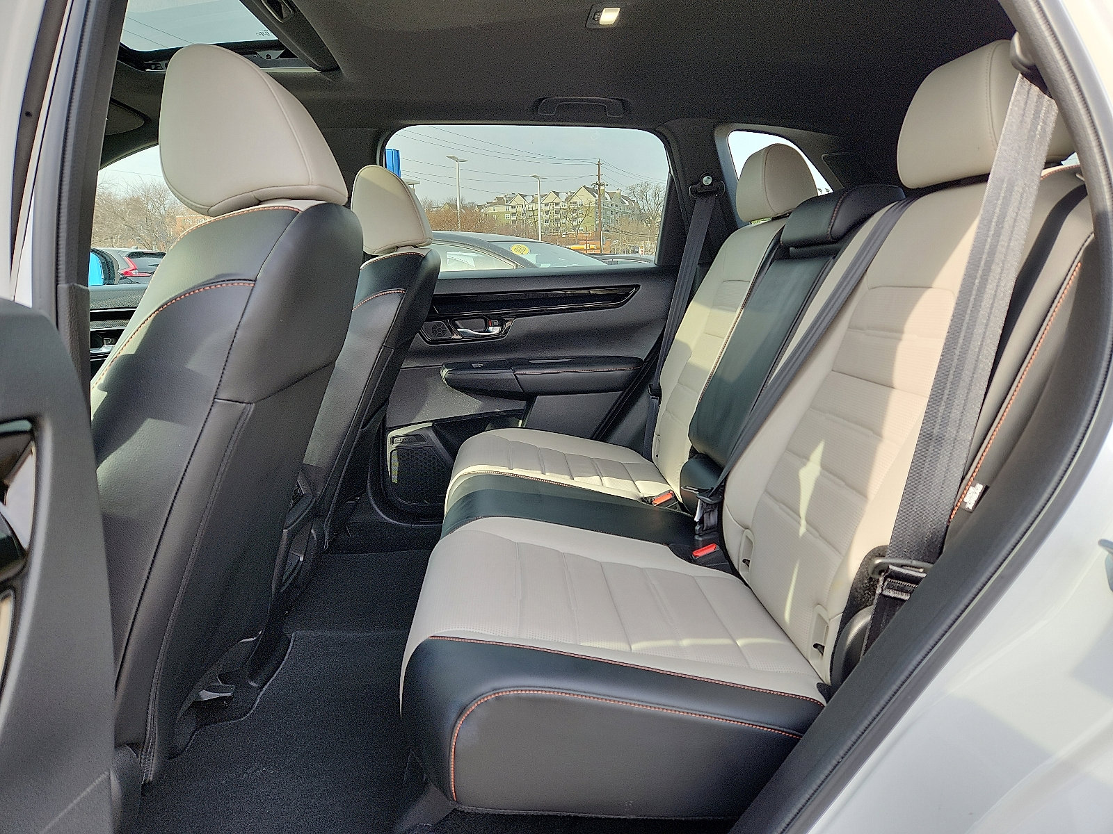 Used 2023 Honda CR-V Sport Touring image 10