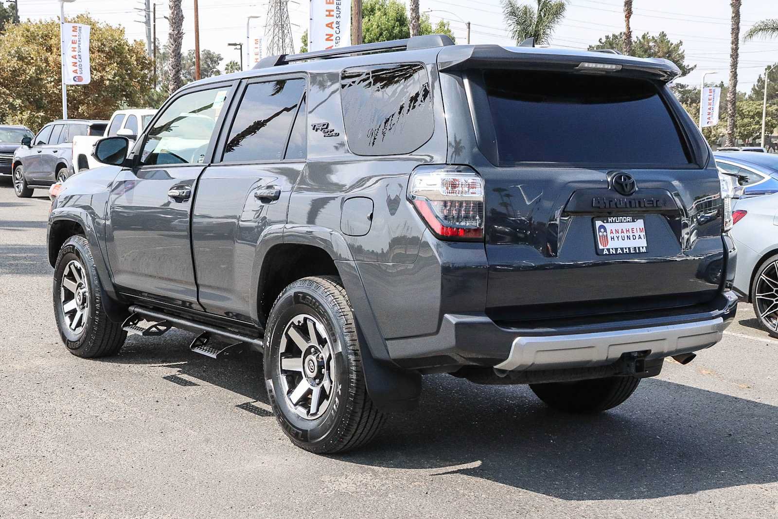 Used 2024 Toyota 4Runner TRD Off-Road Premium w/ Off Road Premium Plus Package AWD/4WD image 9