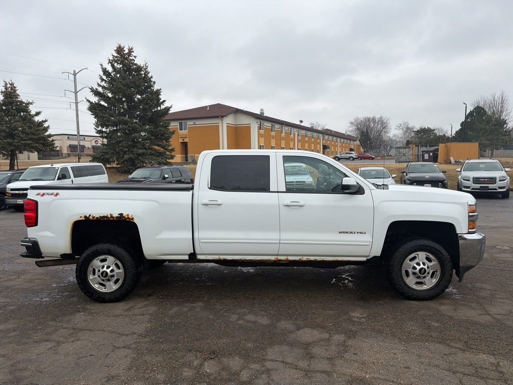 Used 2016 Chevrolet Silverado 2500 LT image 3