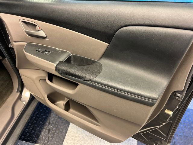 Used 2012 Honda Odyssey EX-L image 12