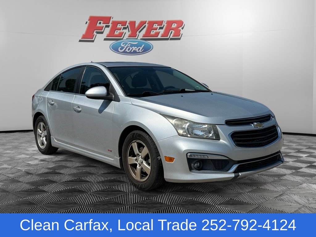 Used 2015 Chevrolet Cruze LT w/ Sun And Sound Package FWD image 7