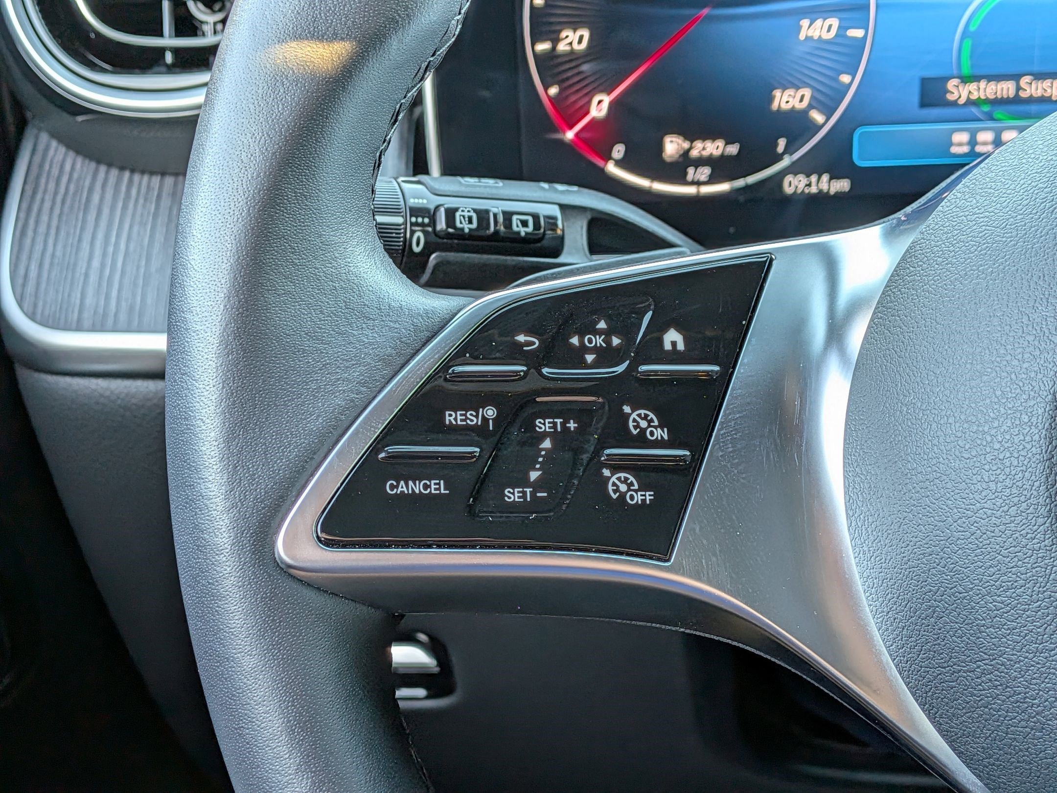 Certified 2025 Mercedes-Benz GLC 300 4MATIC image 19