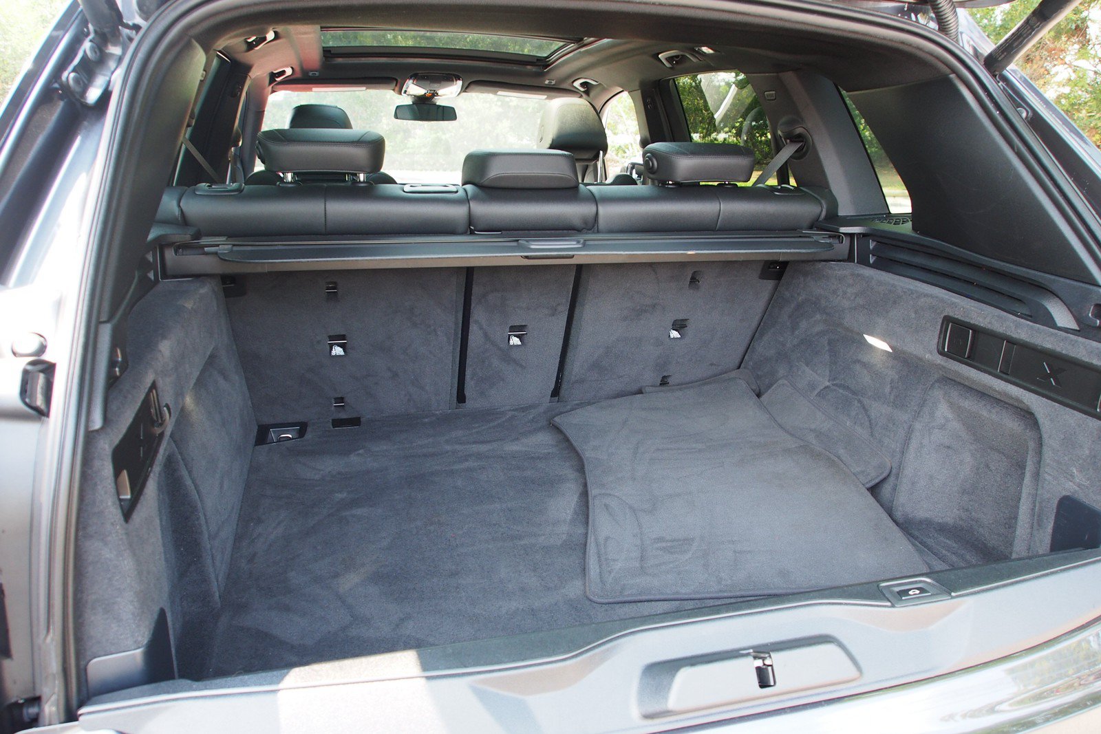 Used 2022 BMW X5 sDrive40i w/ Premium Package RWD image 17