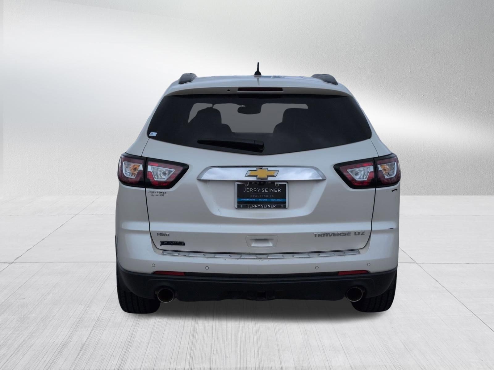 Used 2014 Chevrolet Traverse LTZ image 4
