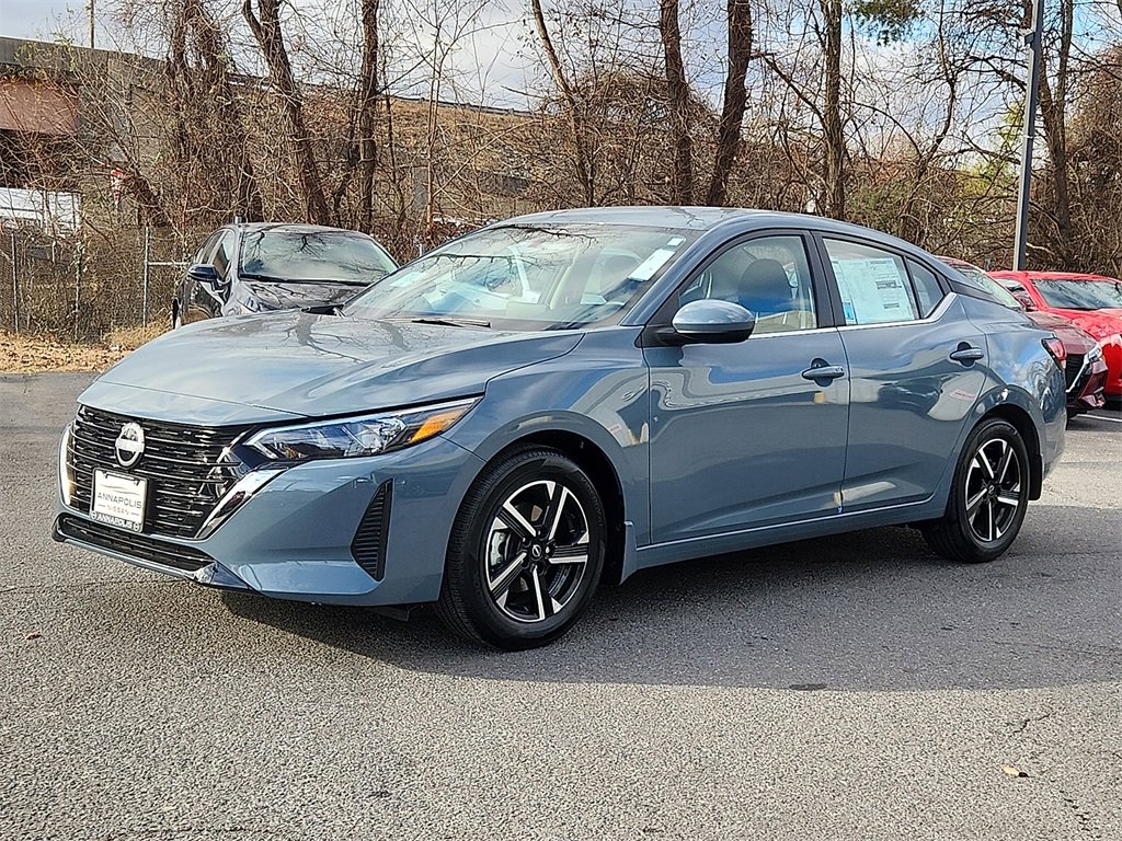 New 2025 Nissan Sentra SV image 2
