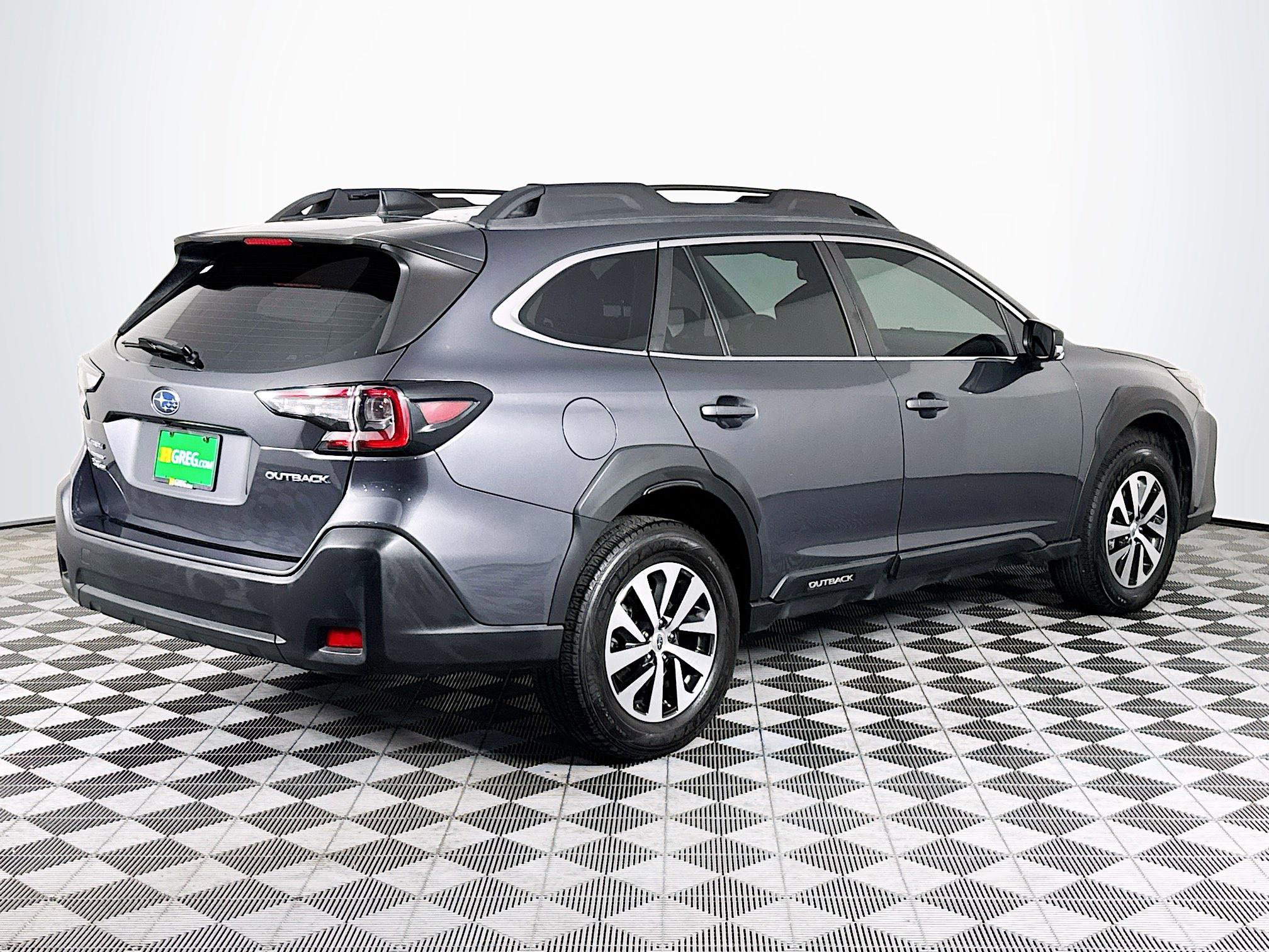 Used 2023 Subaru Outback 2.5i image 10