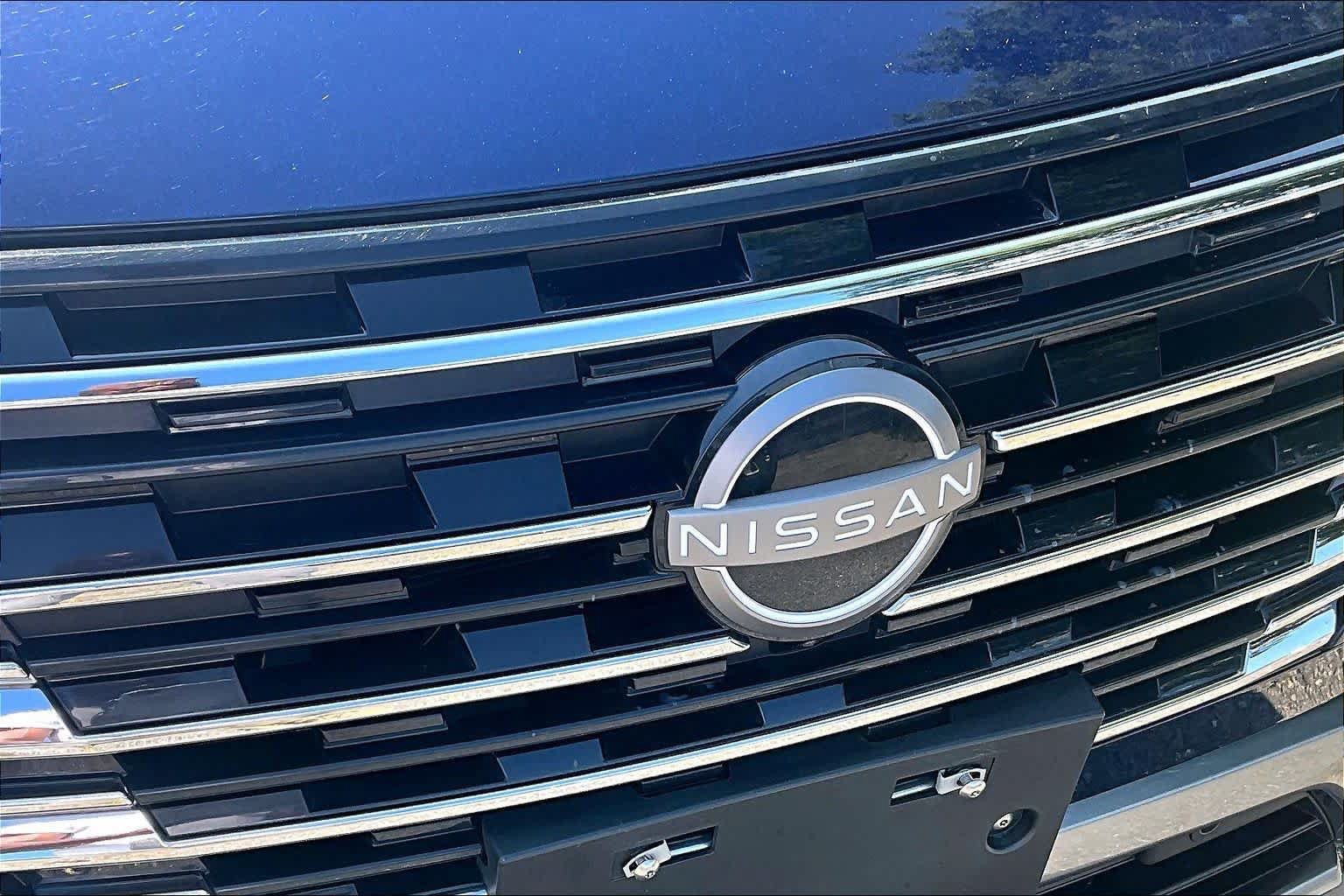 Used 2026 Nissan Rogue SL AWD/4WD image 30