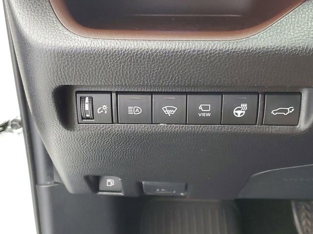 Used 2020 Toyota RAV4 Limited image 34