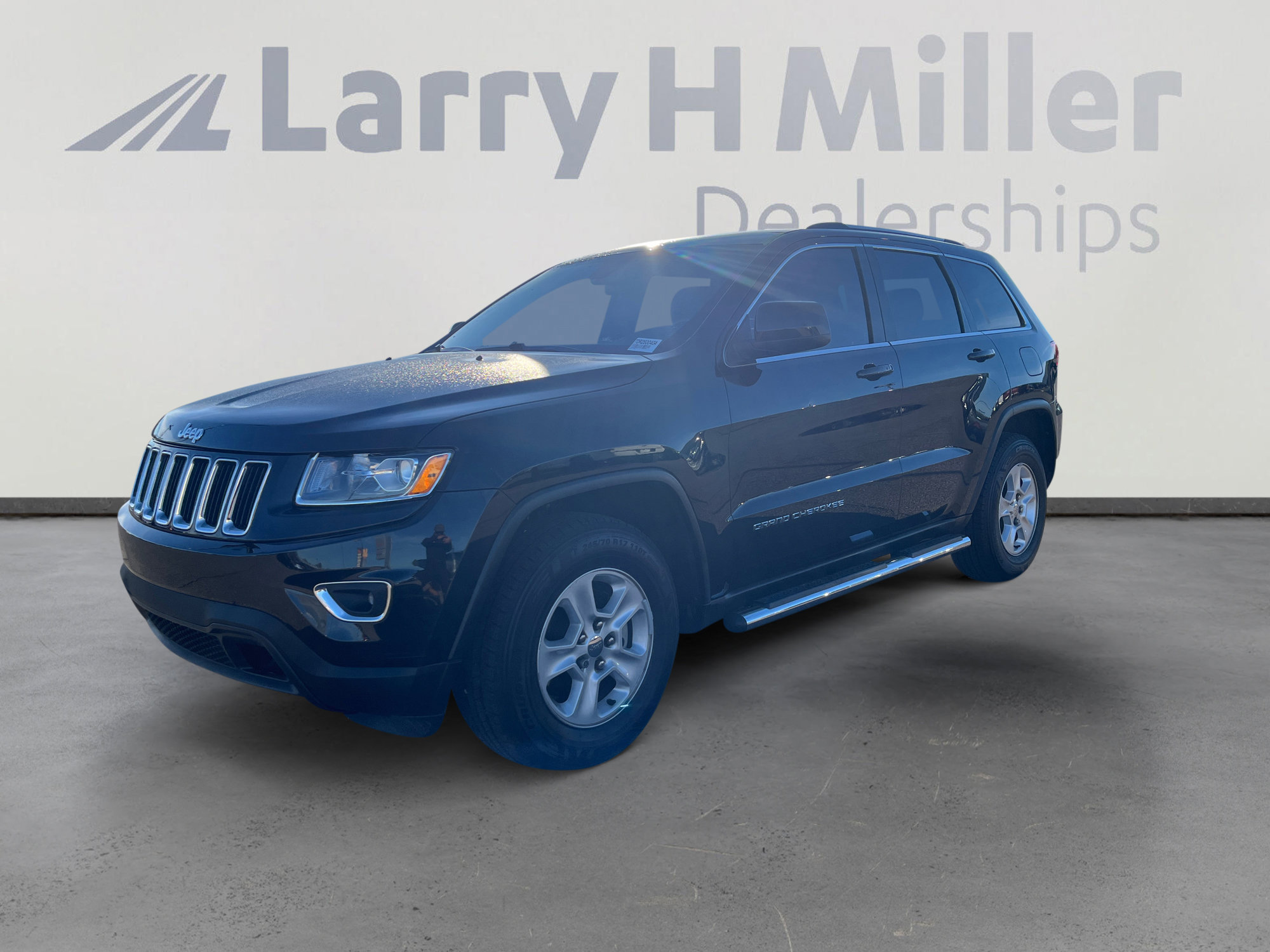 Used 2015 Jeep Grand Cherokee Laredo w/ Quick Order Package 23E