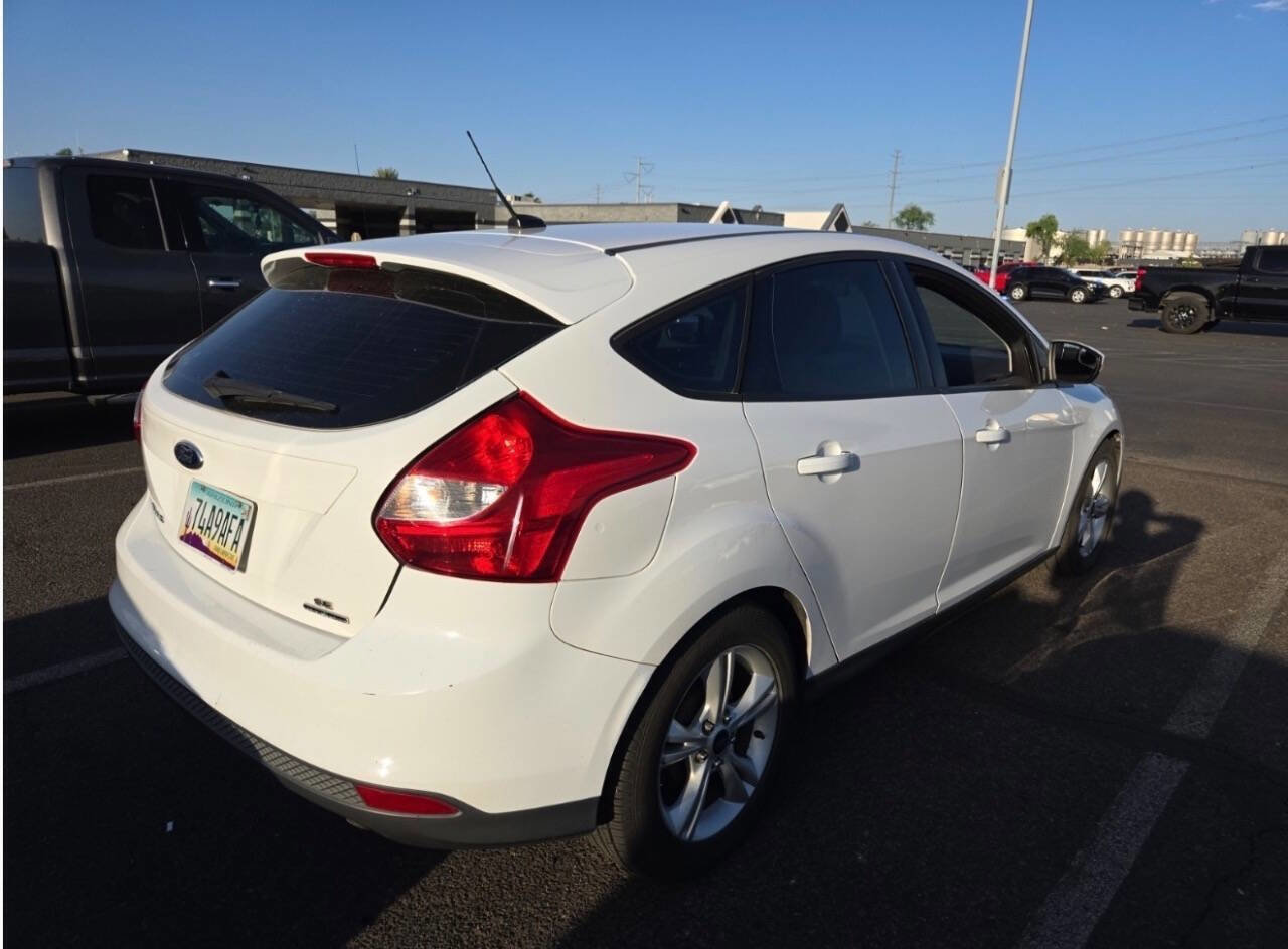 Used 2014 Ford Focus SE FWD image 3