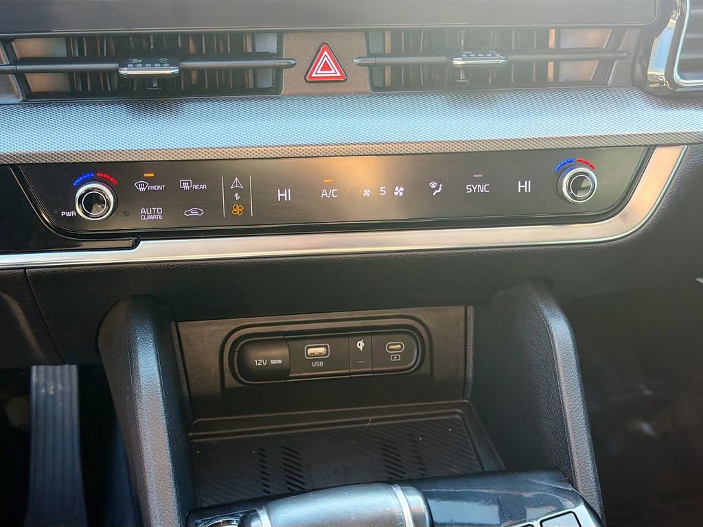 Used 2023 Kia Sportage SX image 36