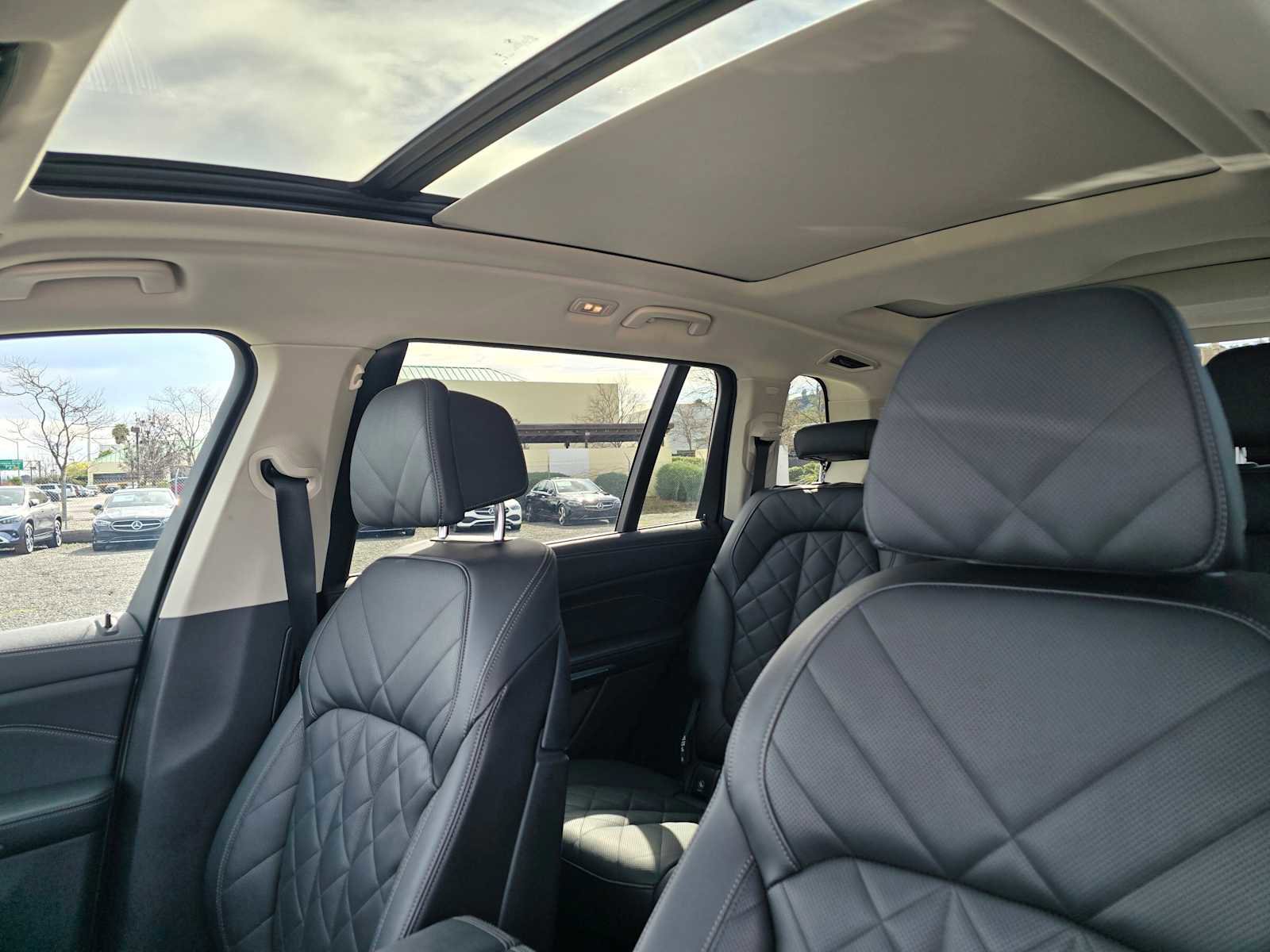 Used 2024 BMW X7 xDrive40i image 23