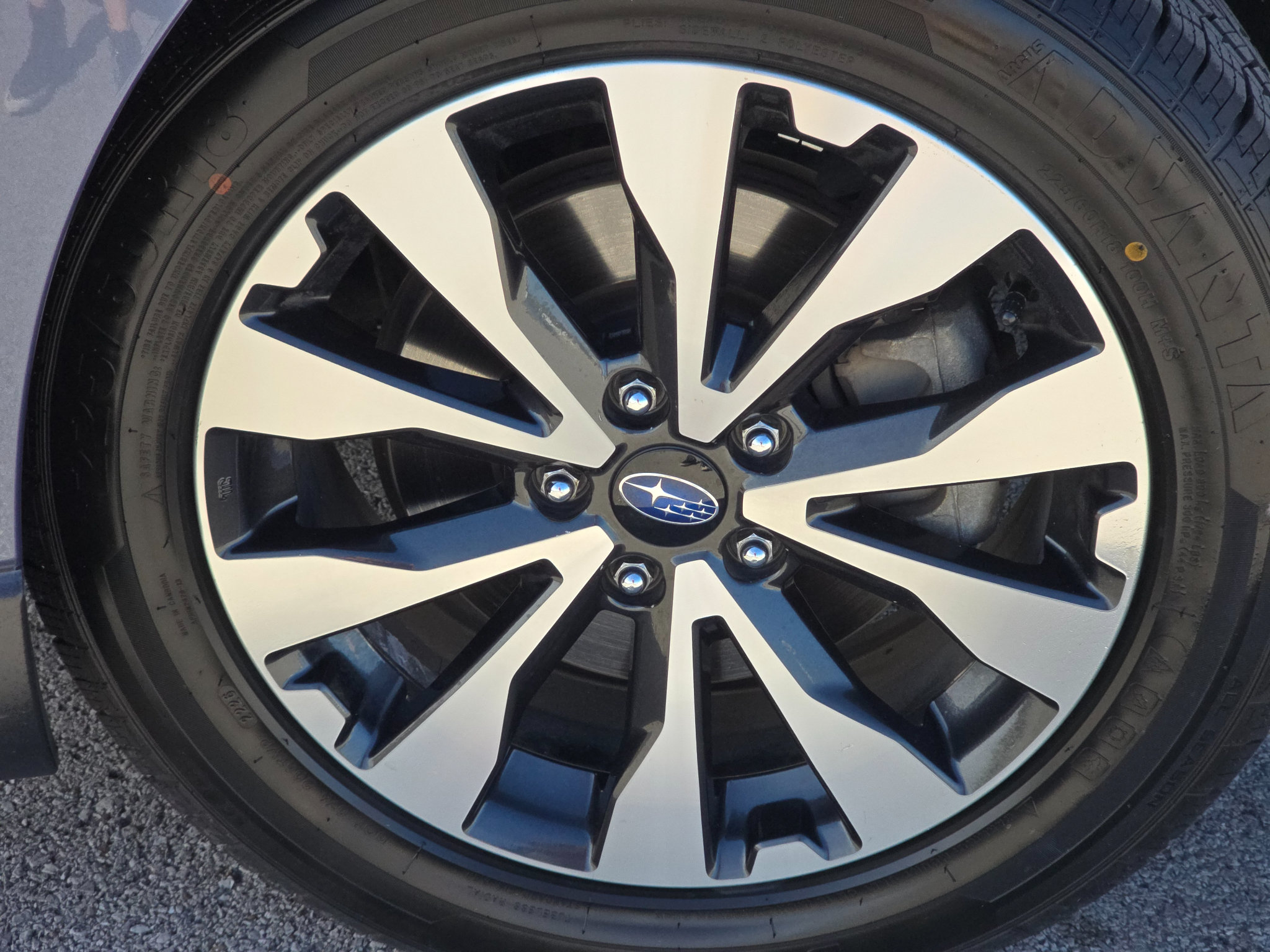 Used 2016 Subaru Outback 3.6R Limited AWD/4WD image 3