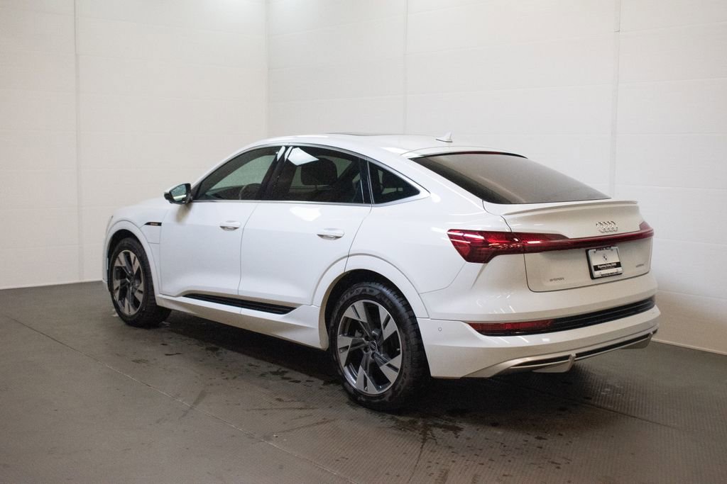 Used 2023 Audi e-tron Premium Plus w/ Premium Plus Package image 6