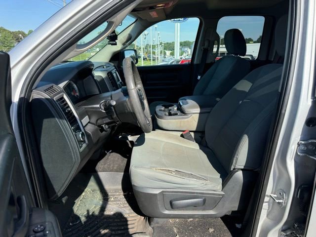 Used 2018 RAM 1500 Express AWD/4WD image 17