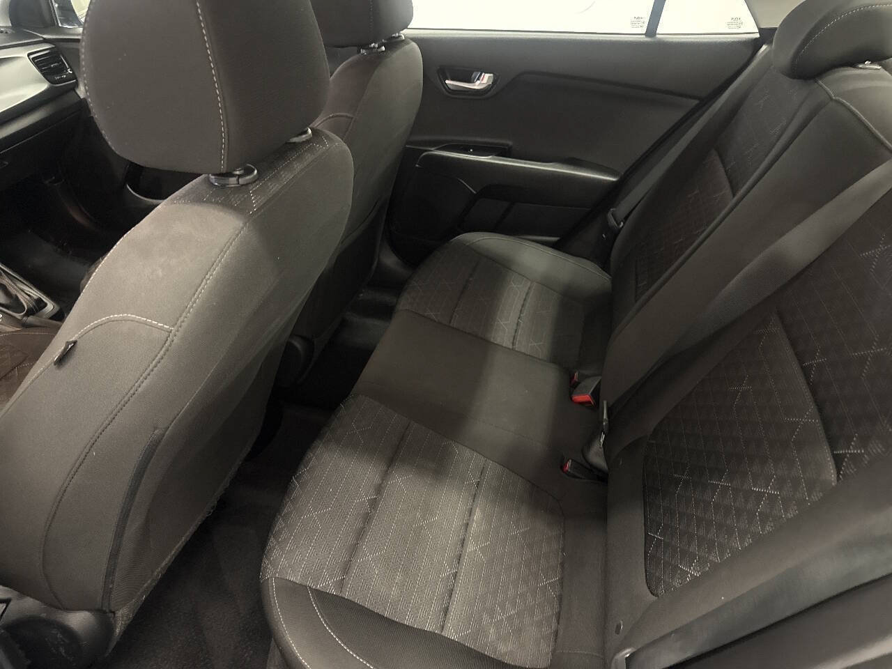 Used 2022 Kia Rio S FWD image 4