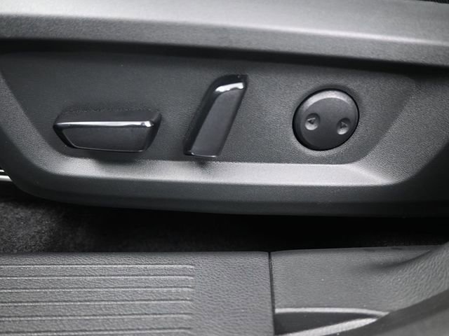 New 2026 Nissan Rogue SV FWD image 33