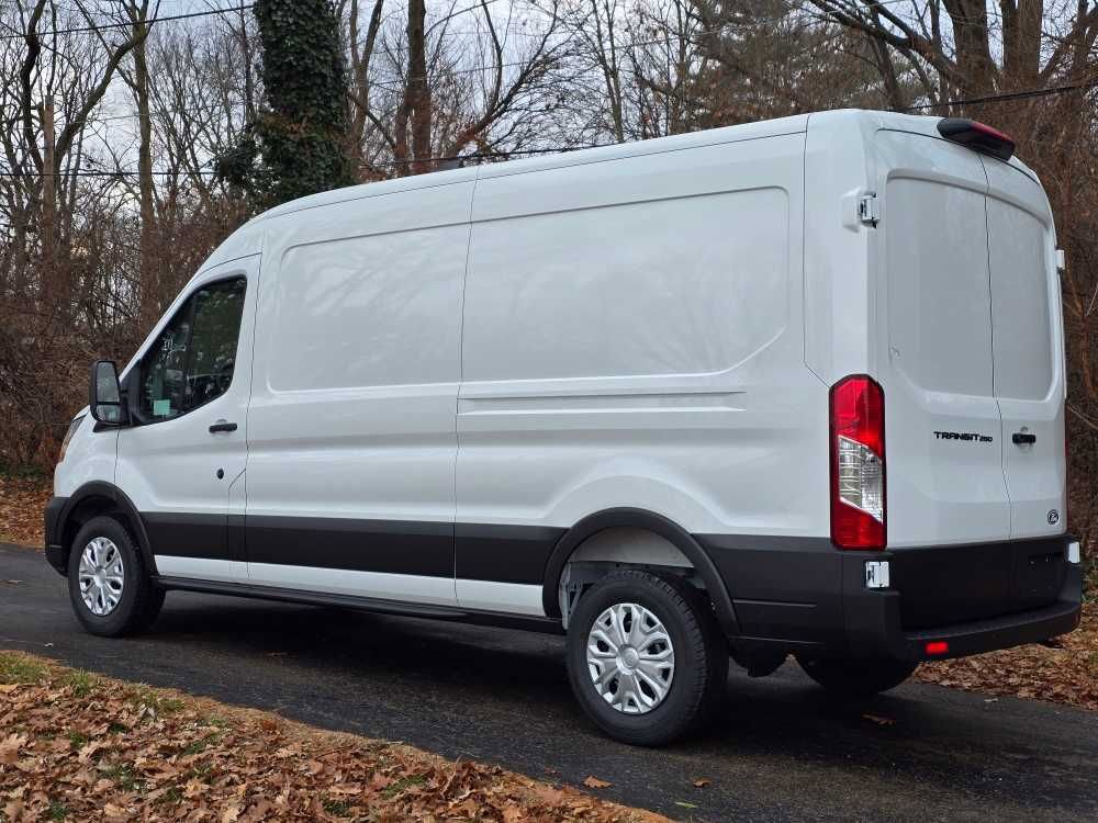New 2026 Ford Transit 250 148 Medium Roof image 8