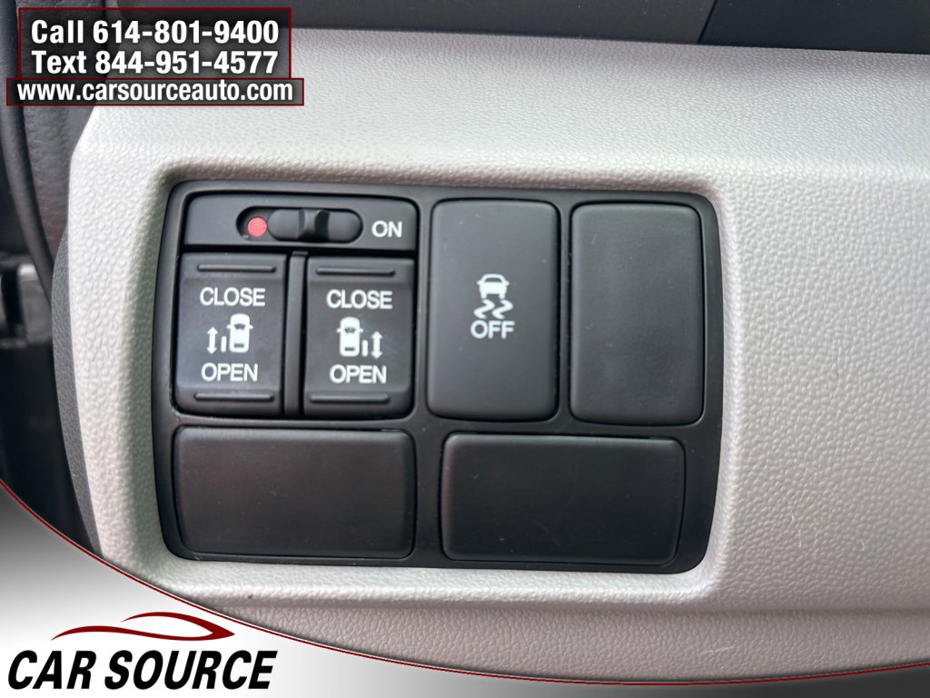 Used 2016 Honda Odyssey SE image 20