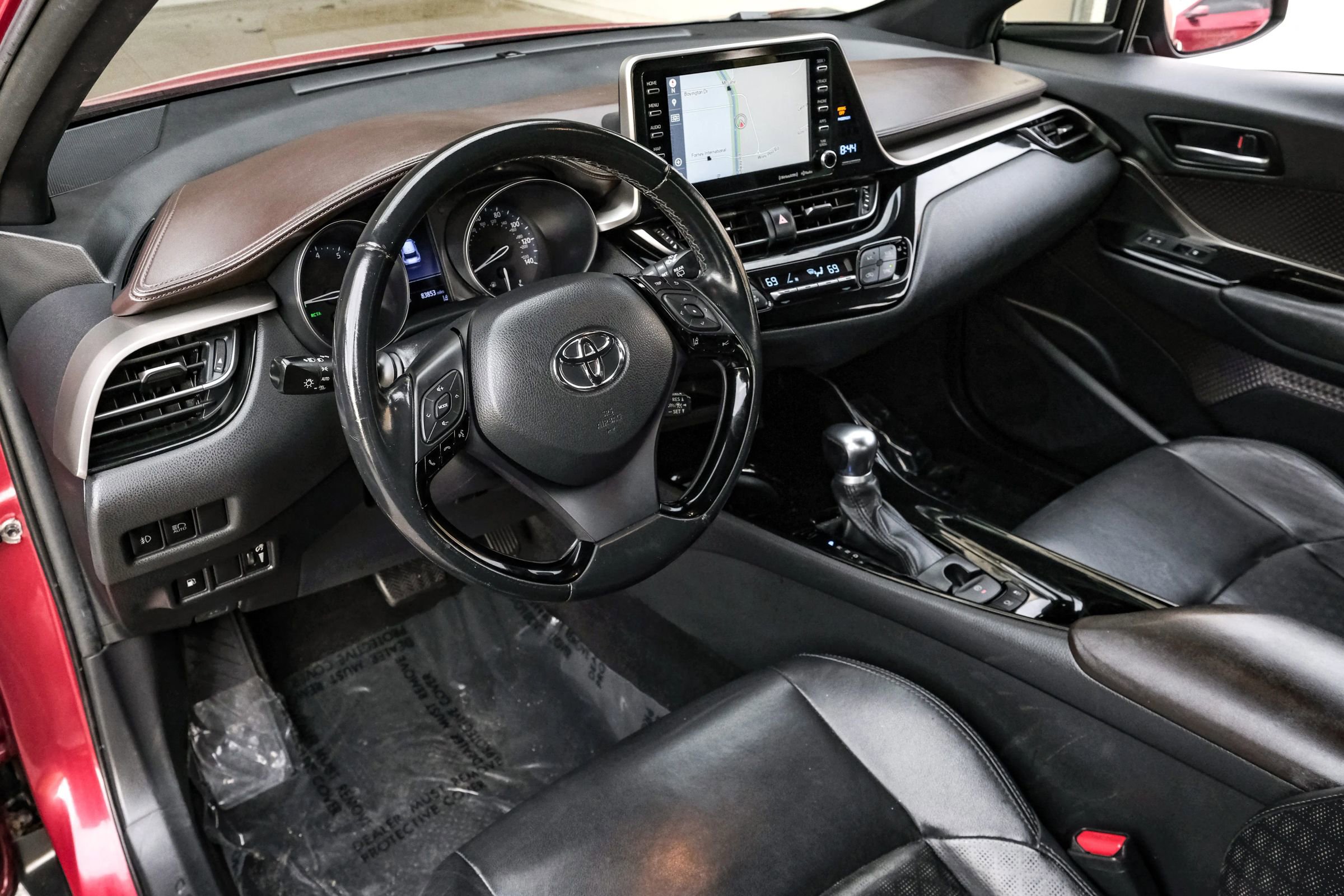 Used 2019 Toyota C-HR Limited image 2