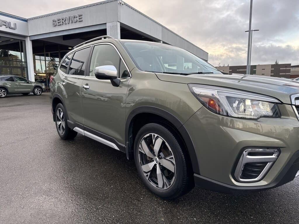 Used 2019 Subaru Forester Touring image 4