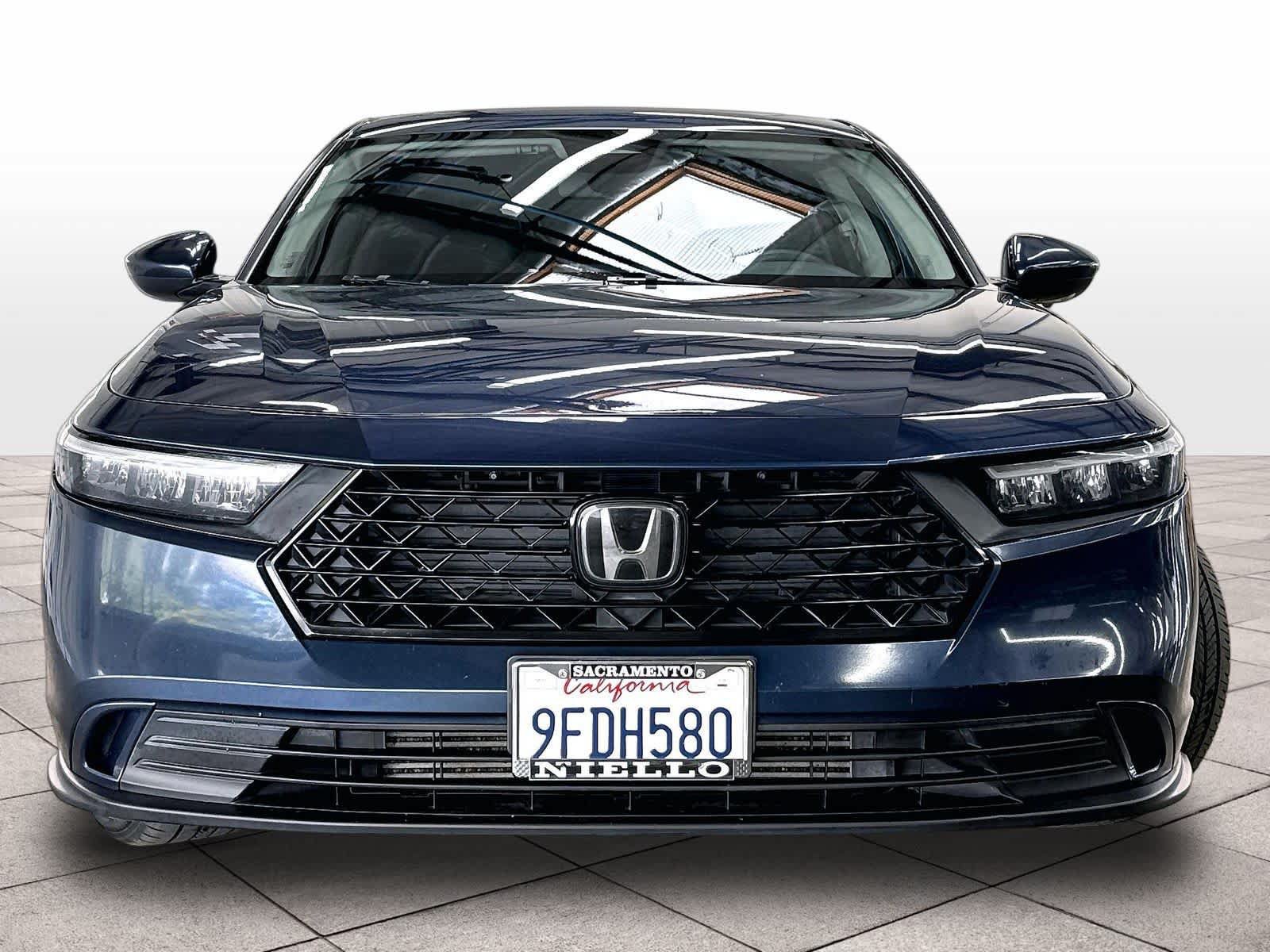 Used 2023 Honda Accord EX image 2