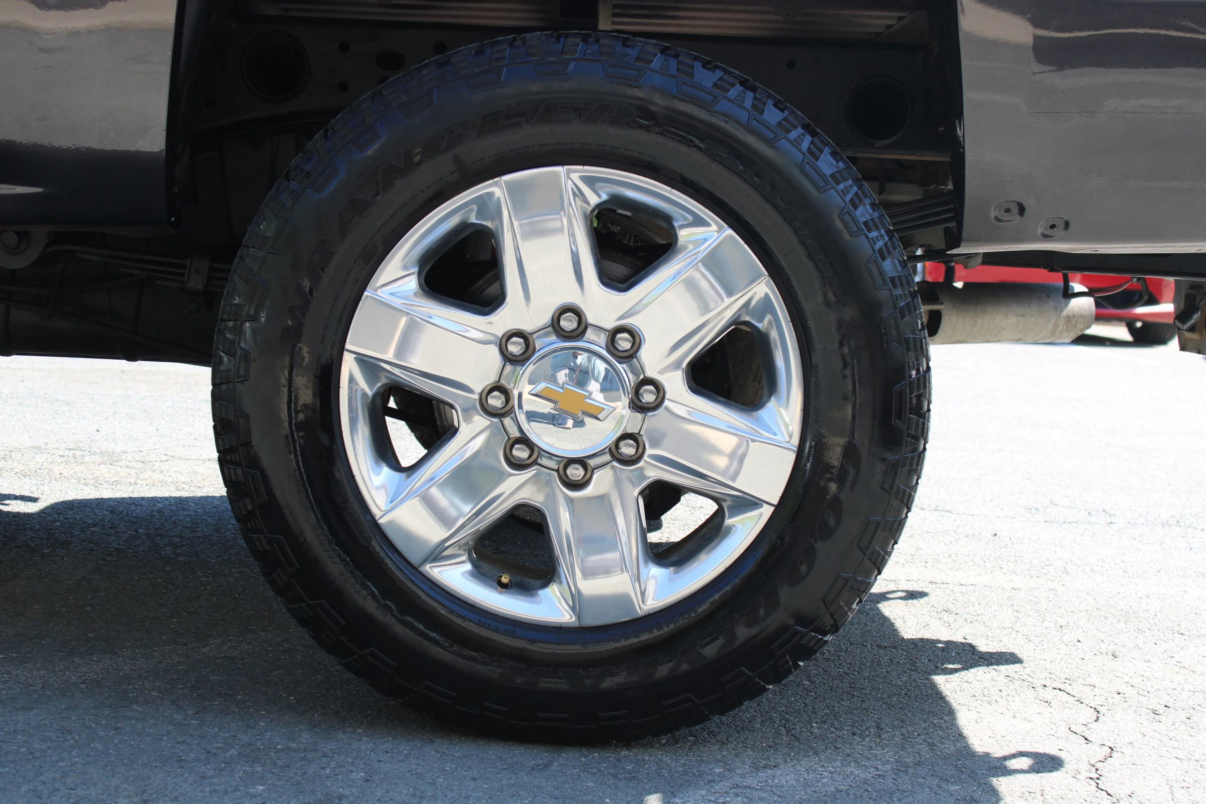 Used 2016 Chevrolet Silverado 2500 LT w/ LT Convenience Package image 27