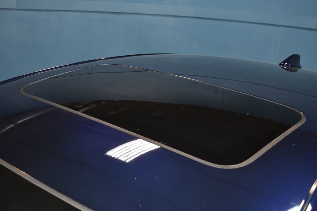 Used 2020 Honda Accord EX-L image 25