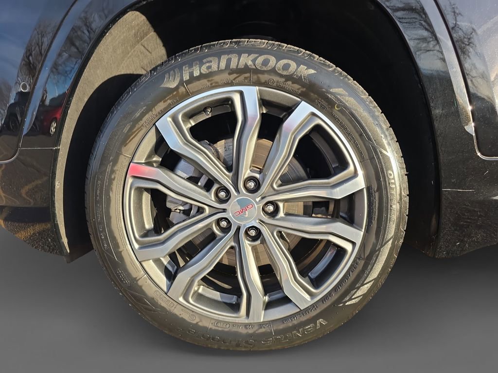 Used 2020 GMC Terrain Denali w/ Denali Premium Package image 16