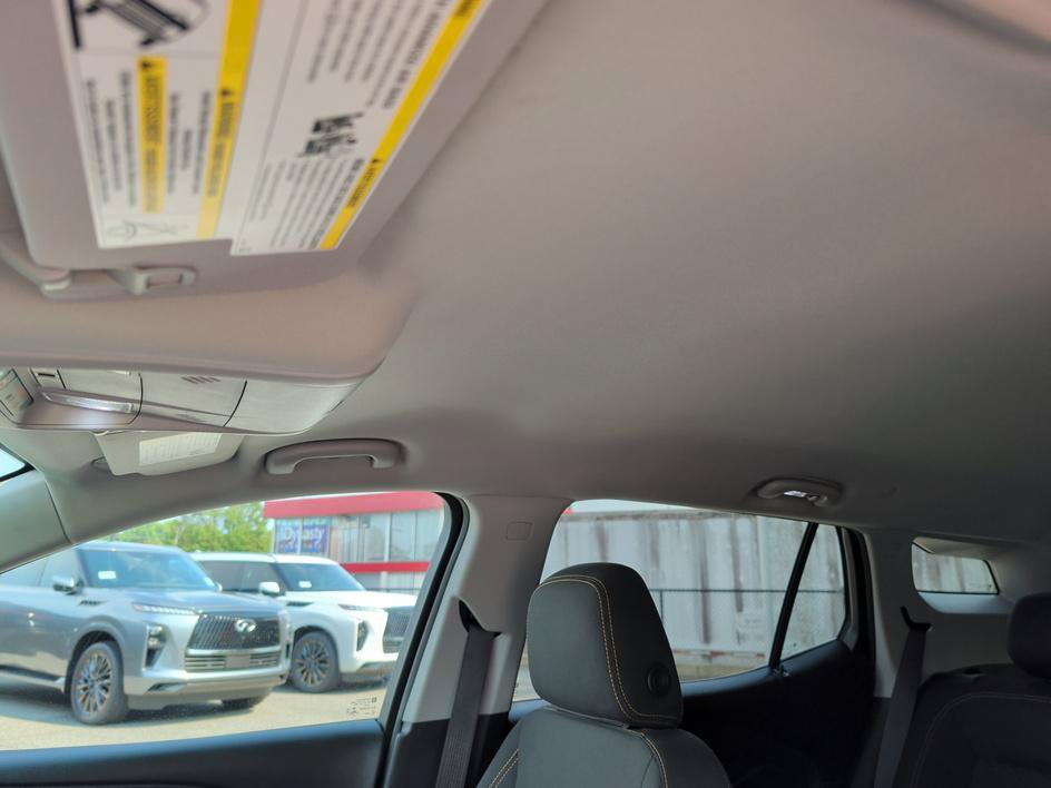 Used 2021 GMC Terrain SLE FWD image 27