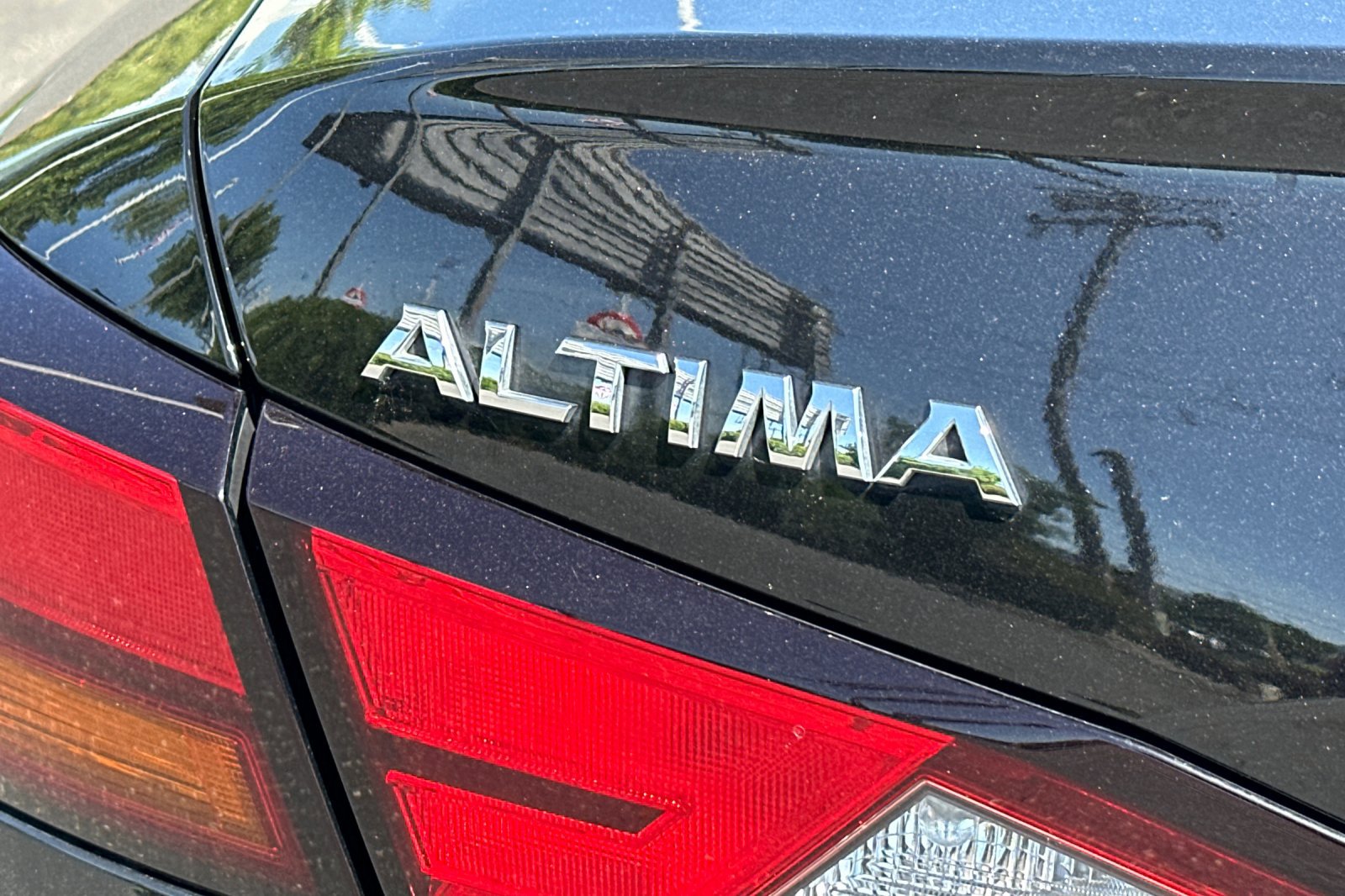 Certified 2021 Nissan Altima 2.5 S FWD image 26