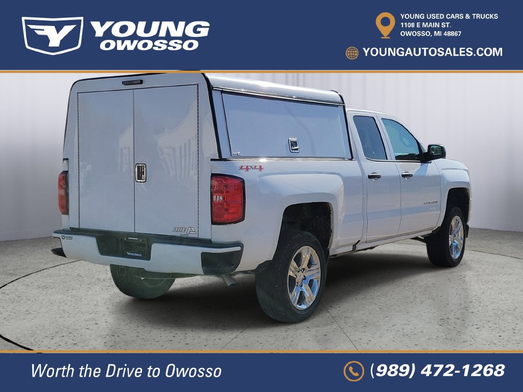 Used 2016 Chevrolet Silverado 1500 Custom w/ Custom Convenience Package AWD/4WD image 3