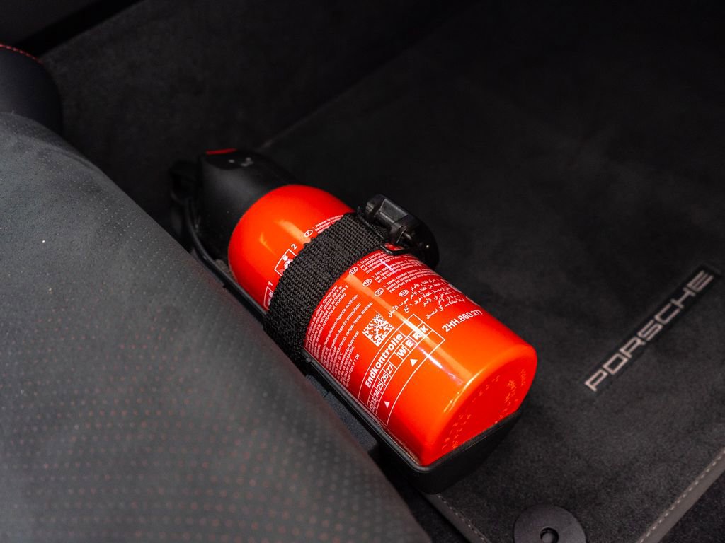 Used 2024 Porsche 911 GT3 image 31