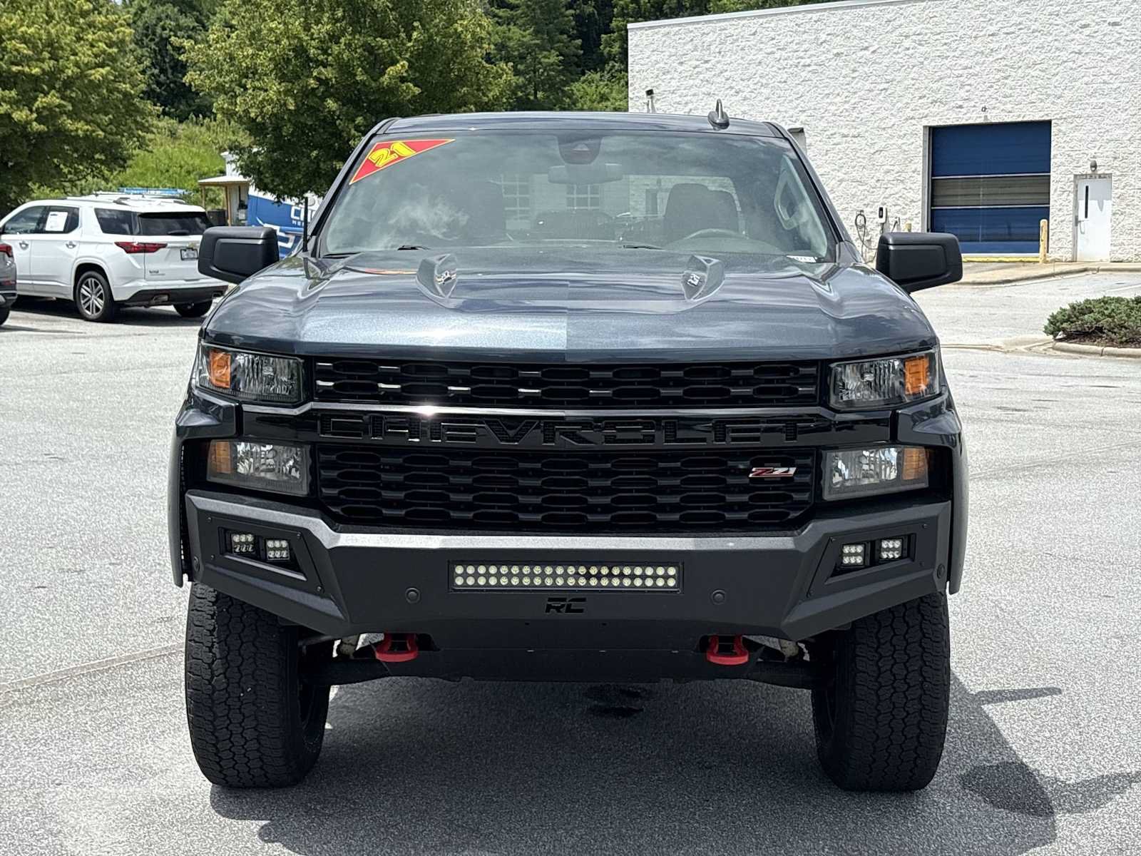Used 2021 Chevrolet Silverado 1500 Custom Trail Boss w/ Safety Confidence Package AWD/4WD image 3