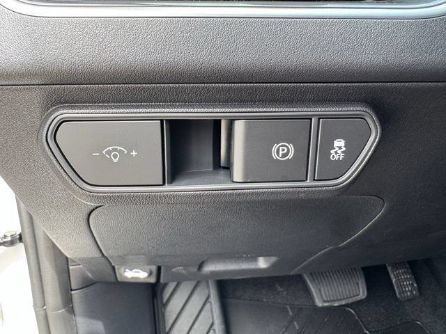 New 2026 Kia K4 GT-Line w/ GT-Line Premium Package FWD image 34