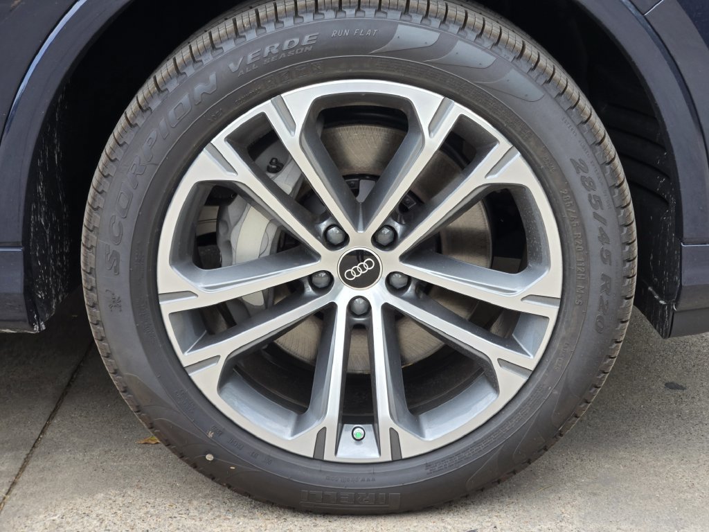 New 2026 Audi Q7 2.0T Premium AWD/4WD image 16