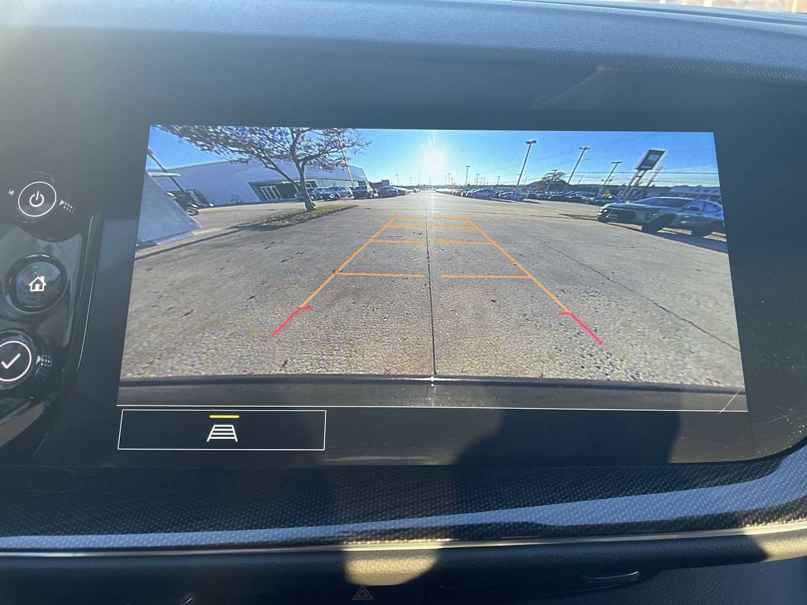 Certified 2023 Buick Envision Essence image 14