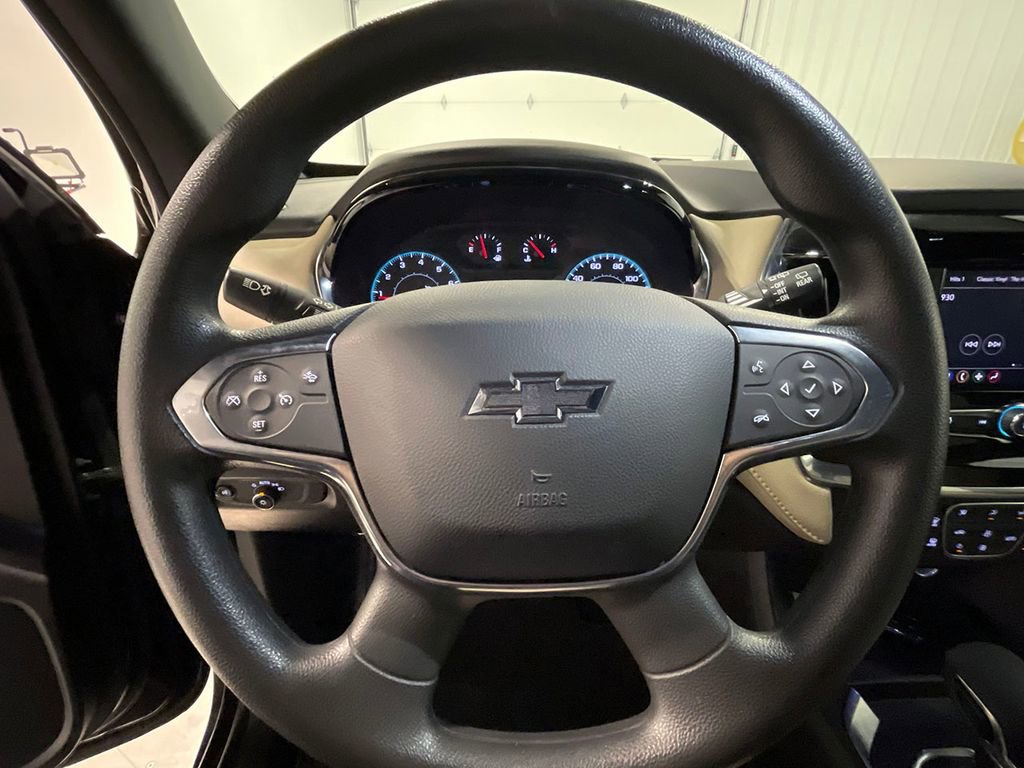 Used 2023 Chevrolet Traverse LS w/ Midnight/Sport Edition image 36
