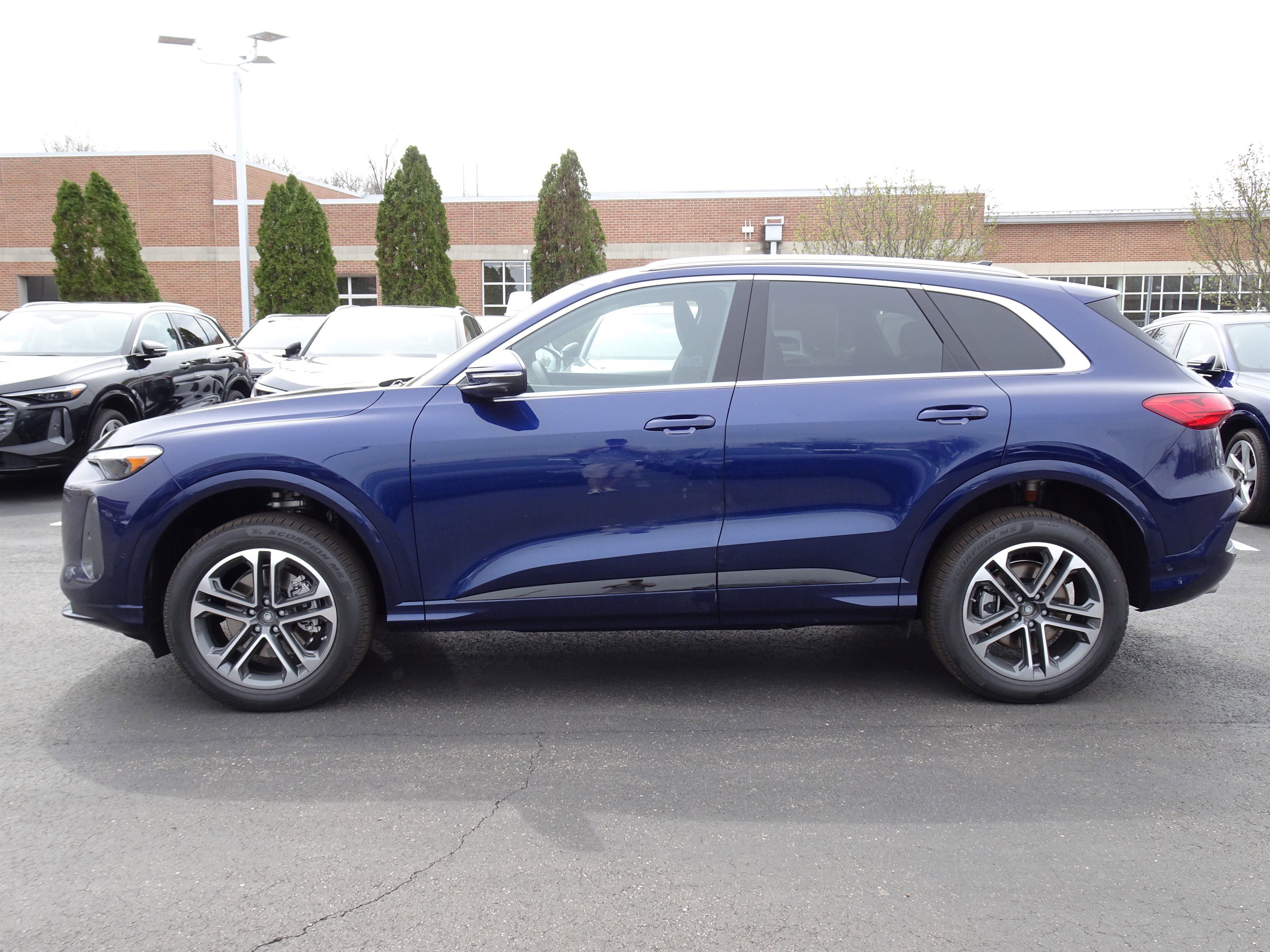 New 2026 Audi Q5 Prestige image 2